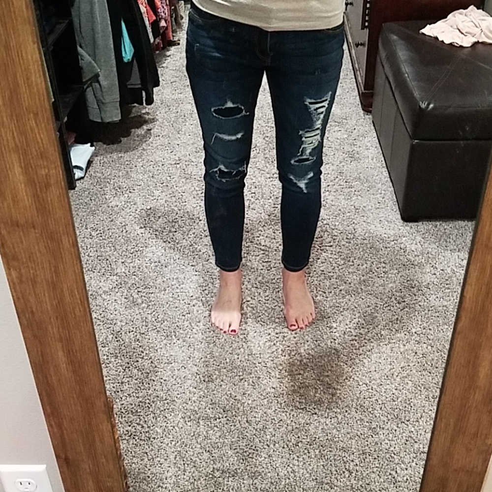 Mossimo destructed mid rise jeggings